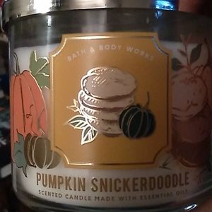 Bath and Body Works candle